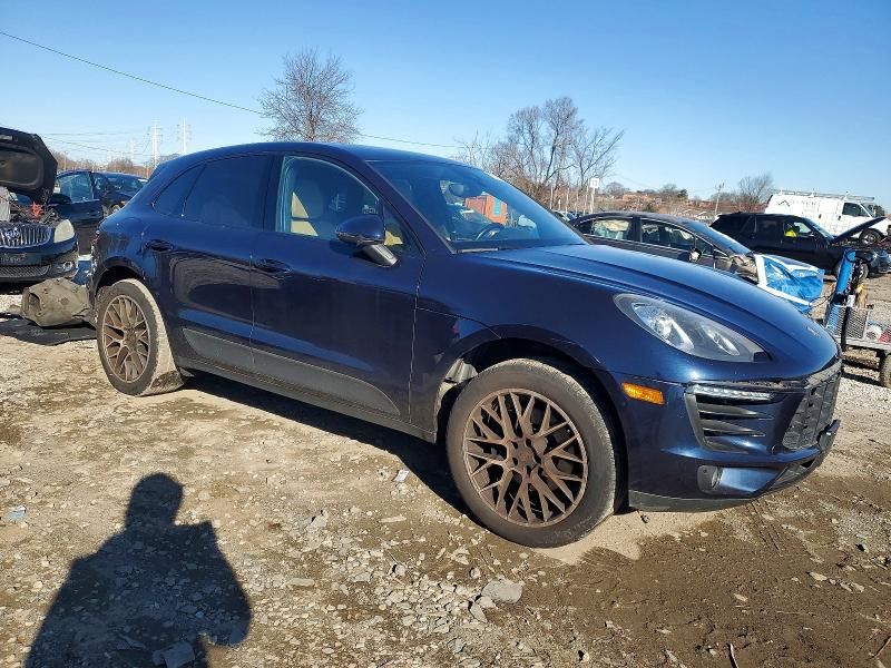 2017 Porsche Macan