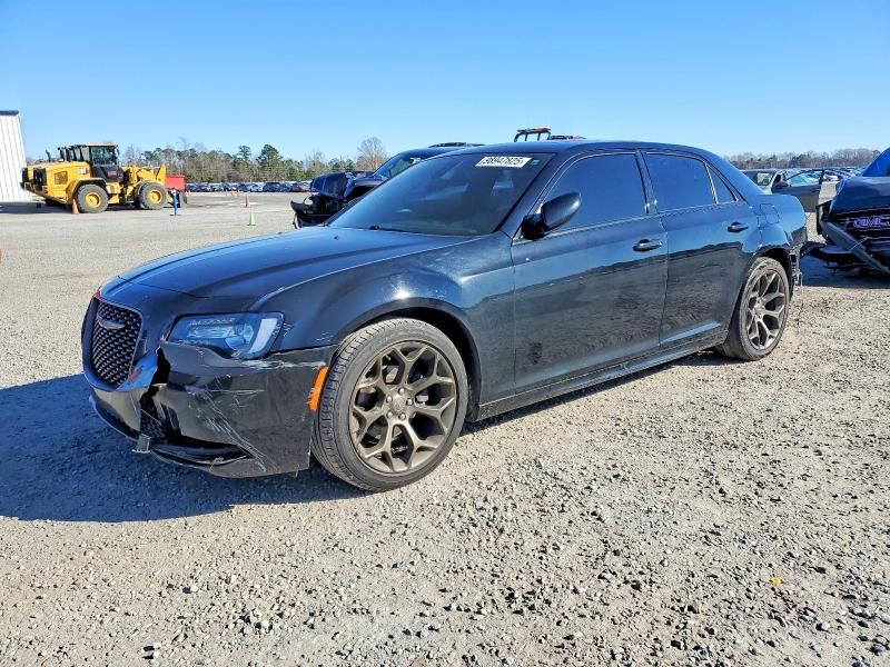 2016 Chrysler 300 s