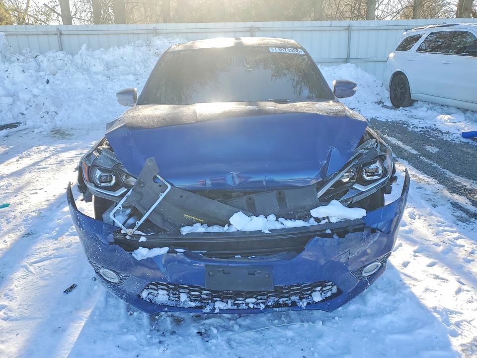 2016 Nissan Sentra sr