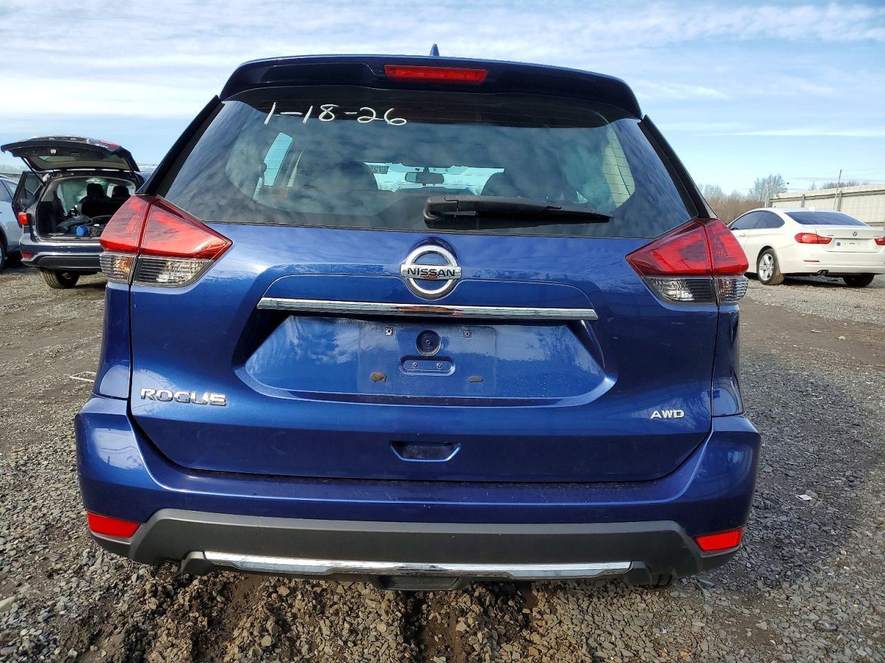 2018 Nissan Rogue s