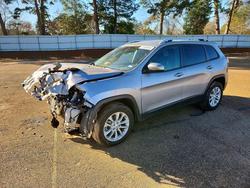 Salvage cars for sale from Copart Longview, TX: 2021 Jeep Cherokee Latitude