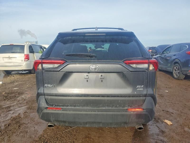 2025 Toyota Rav4 xle