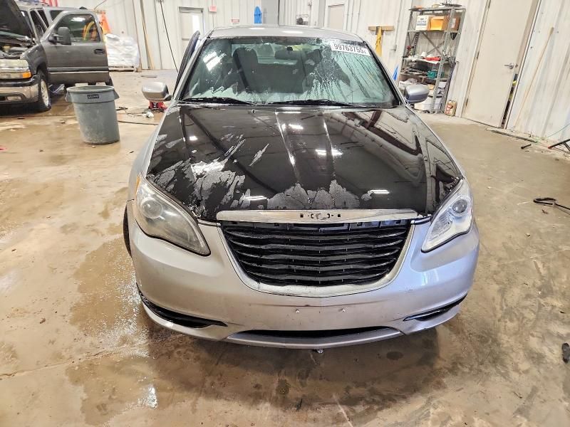 2014 Chrysler 200 Touring