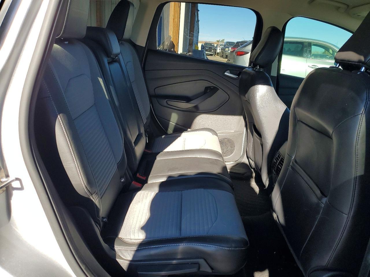 2019 Ford Escape se