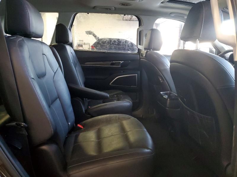 2021 KIA Telluride ex