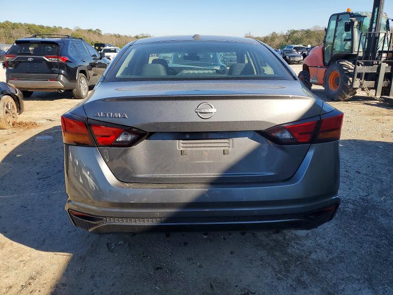 2025 Nissan Altima s