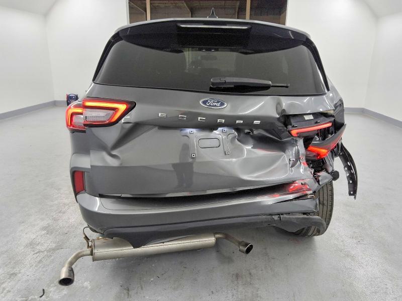 2024 Ford Escape st Line
