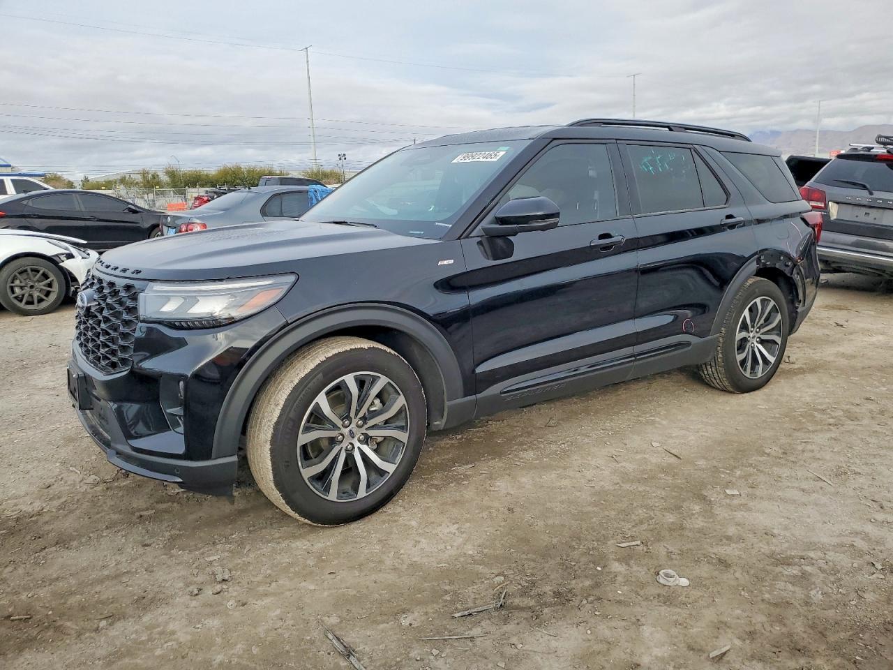 2025 Ford Explorer St-line