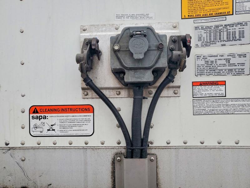 2021 Utility VS2DX DRY Van Trailer