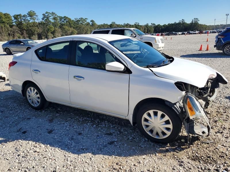 2019 Nissan Versa s