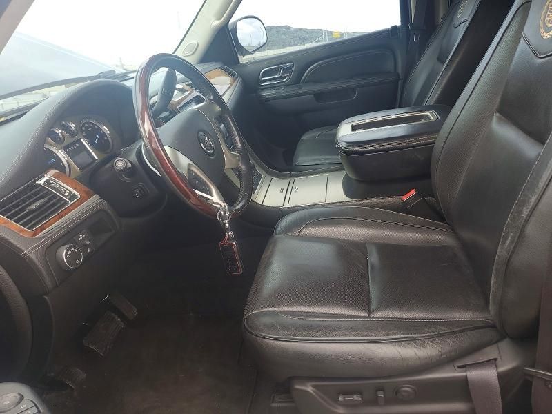 2012 Cadillac Escalade Platinum