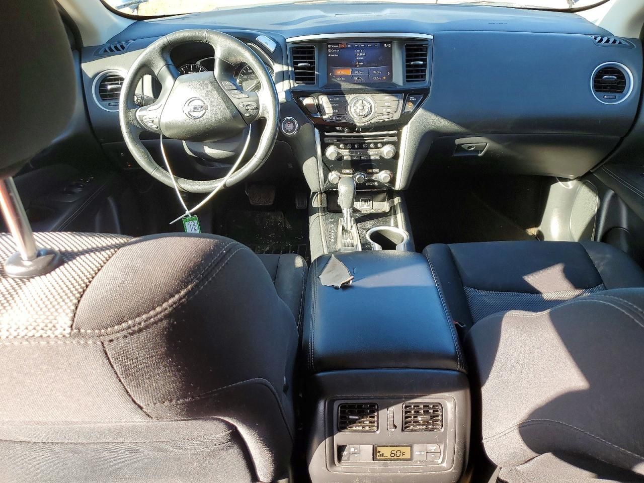 2019 Nissan Pathfinder s