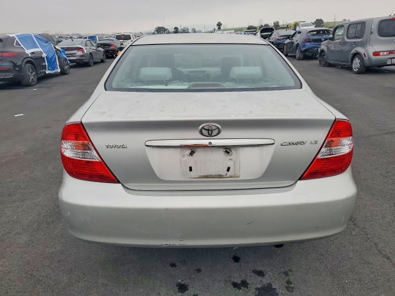 2003 Toyota Camry le