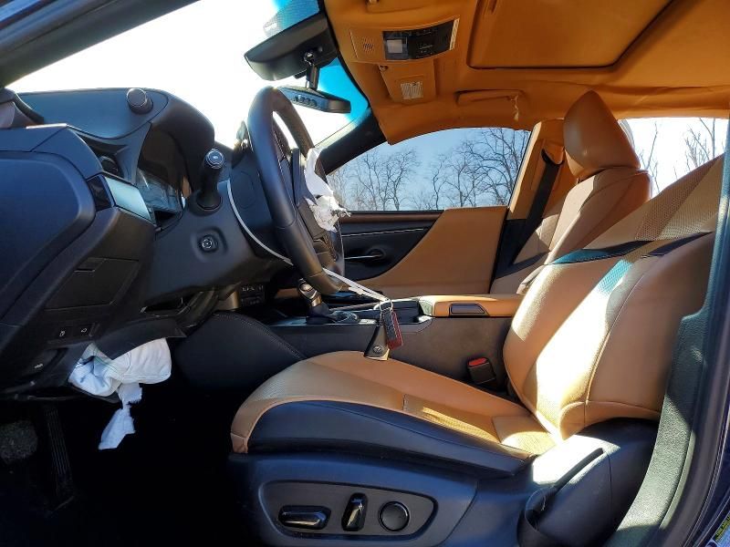 2022 Lexus Es 350 Base