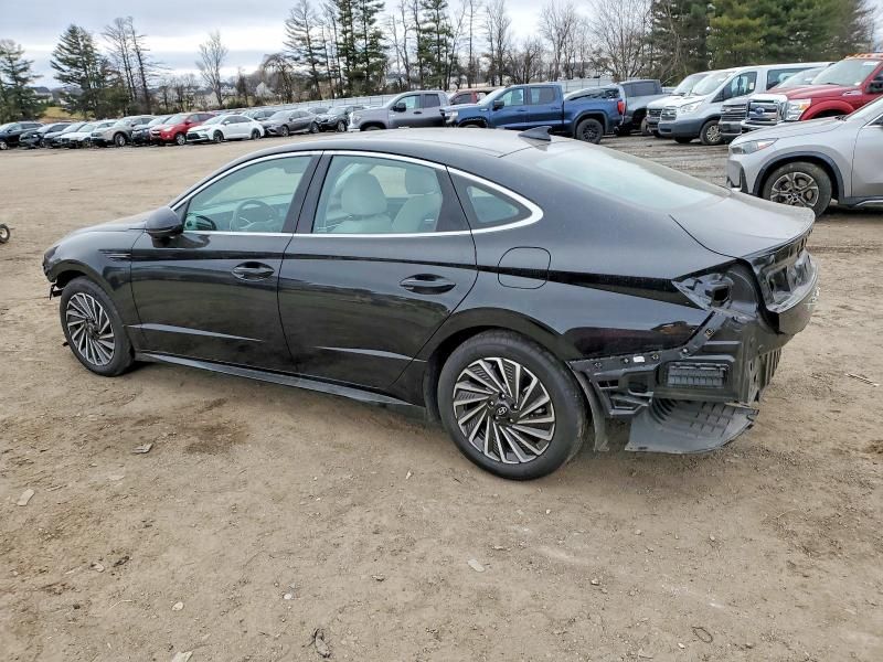 2025 Hyundai Sonata Hybrid
