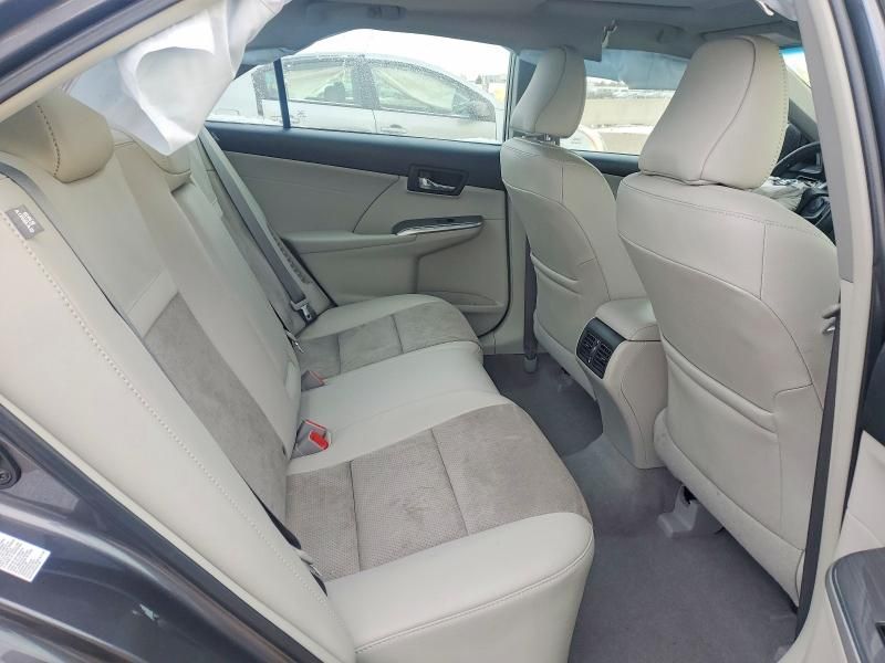 2014 Toyota Camry Hybrid