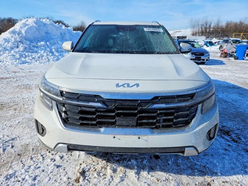 2025 KIA Seltos sx