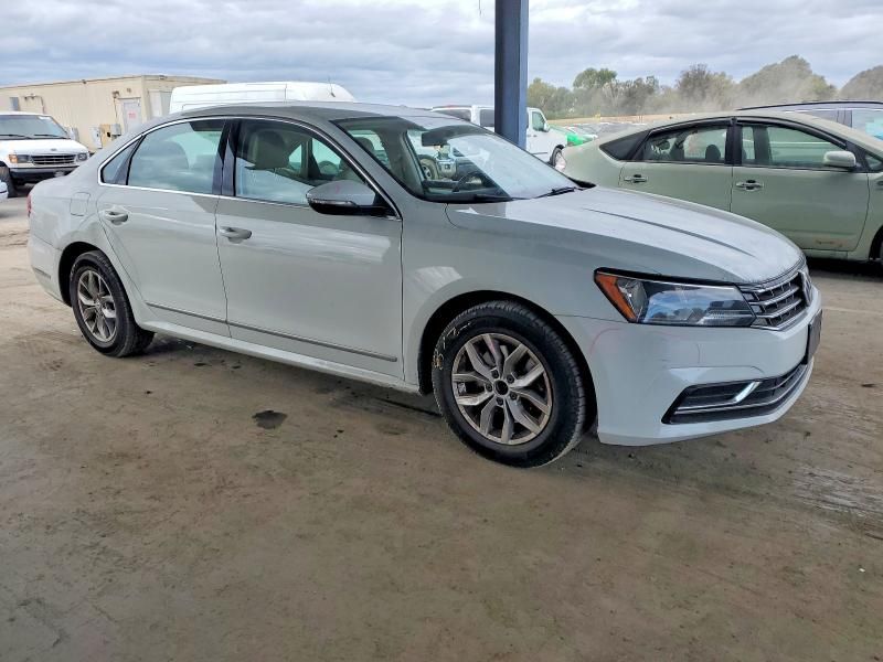 2017 Volkswagen Passat s