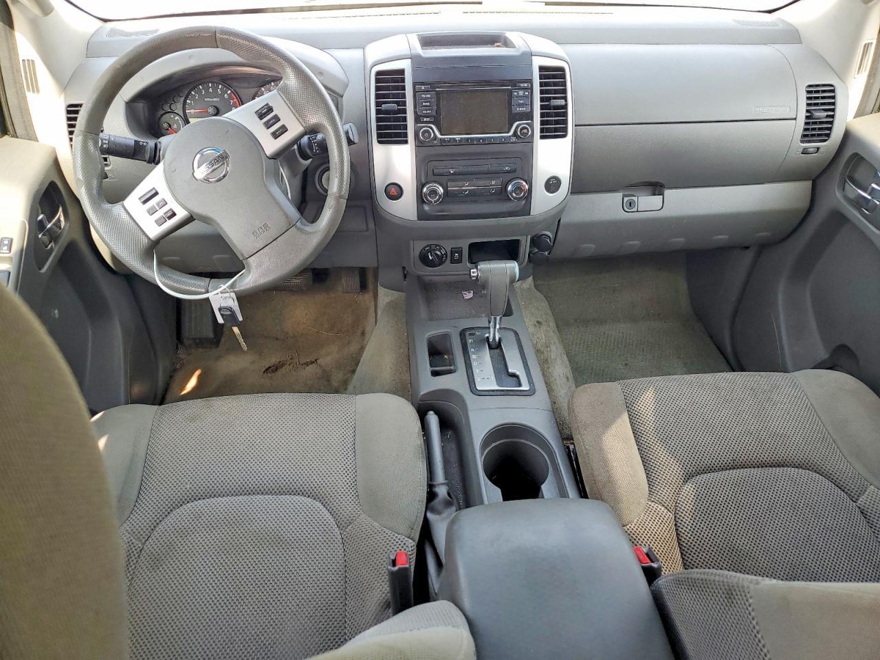 2015 Nissan Frontier S