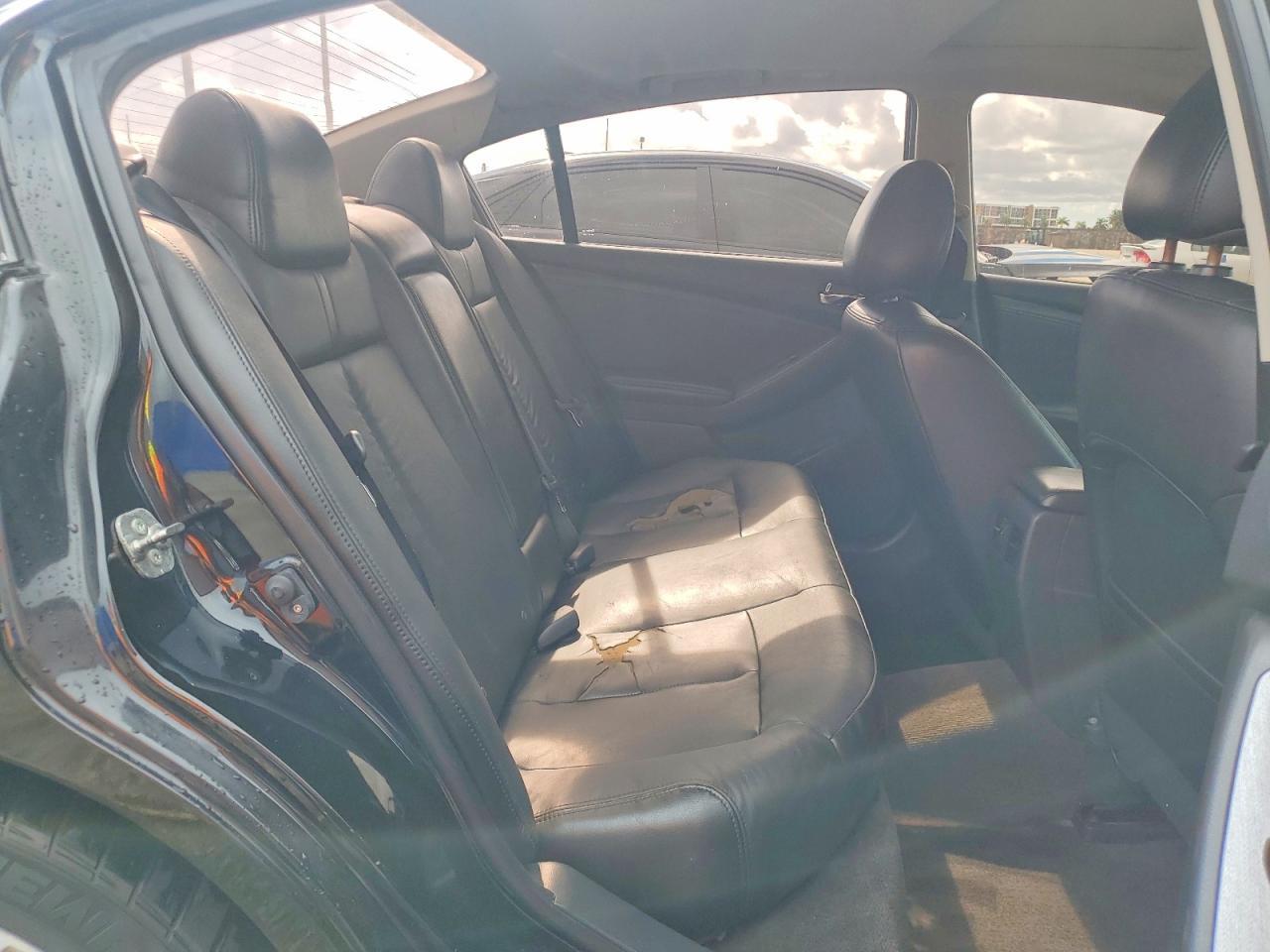 2012 Nissan Altima Base