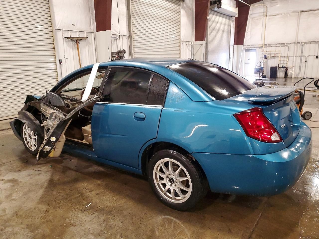 2005 Saturn Ion Level 2