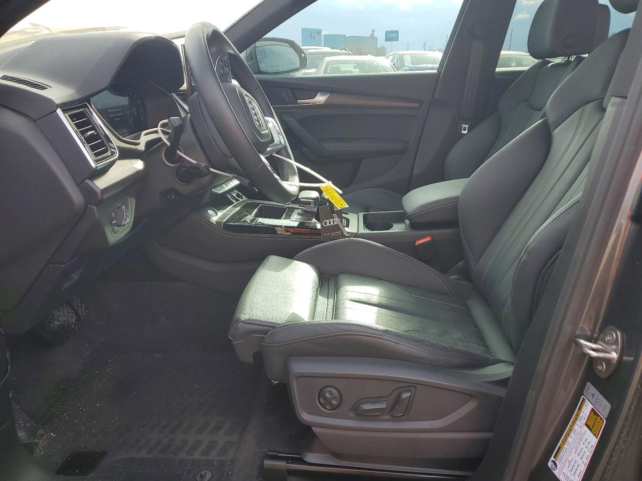 2024 Audi Q5 e Premium Plus 55