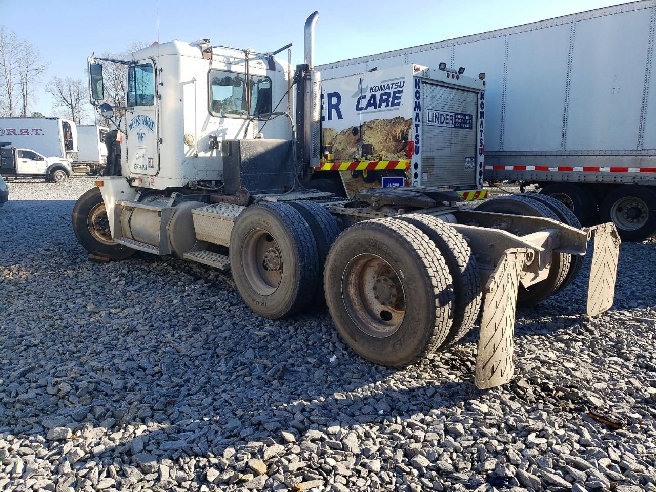 1997 Freightliner Conventional Semi Truck