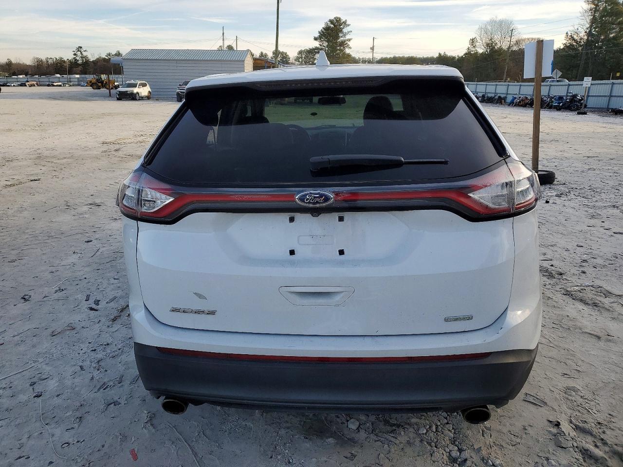 2015 Ford Edge se