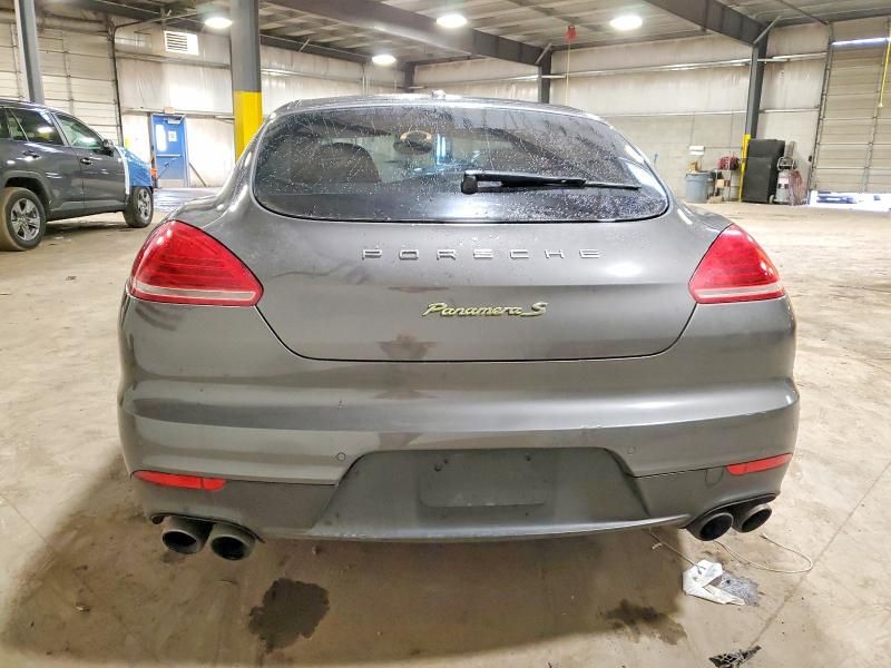 2016 Porsche Panamera se Hybrid