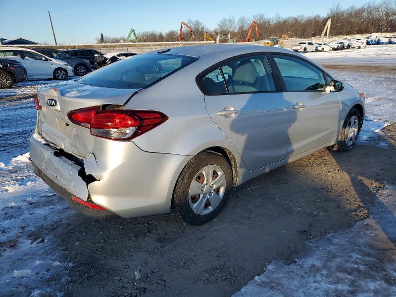 2017 KIA Forte lx