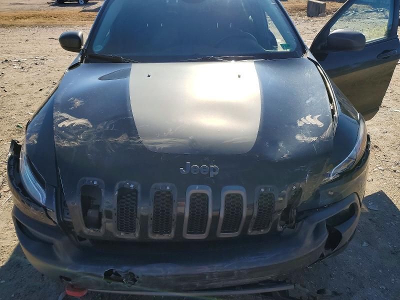 2014 Jeep Cherokee Trailhawk