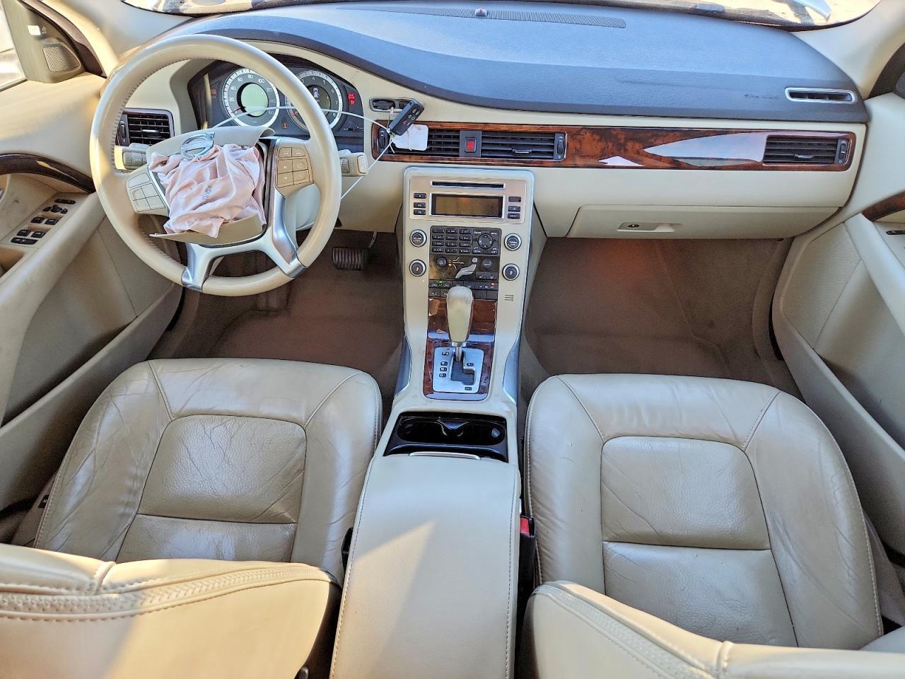 2011 Volvo Xc70 T6