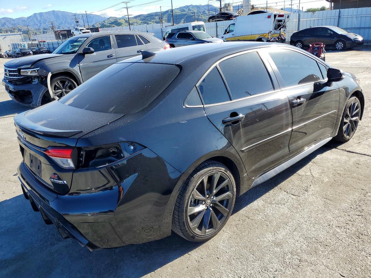 2024 Toyota Corolla le
