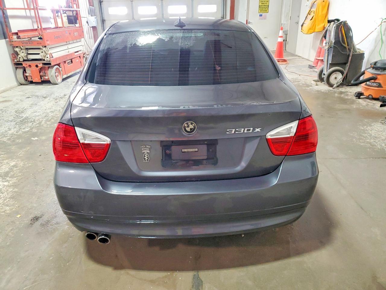 2006 BMW 330 xi
