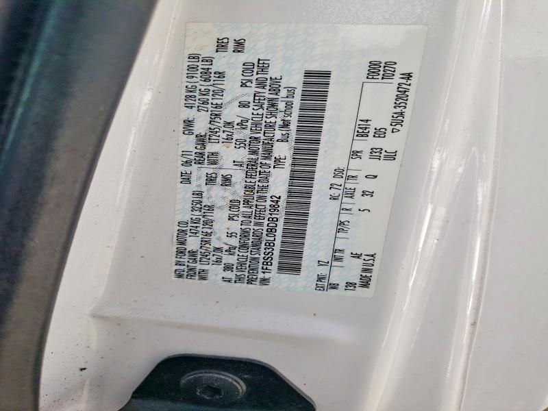 2011 Ford Econoline E350 Super Duty Wagon