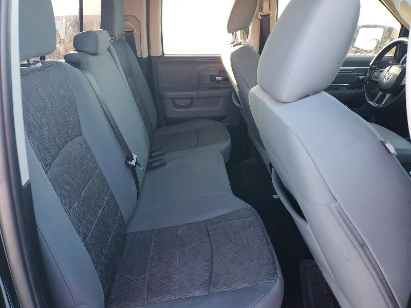 2015 Dodge RAM 1500 SLT