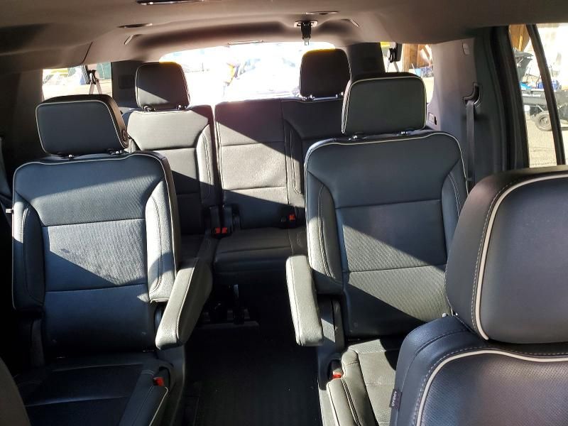 2023 Chevrolet Suburban C1500 Premier
