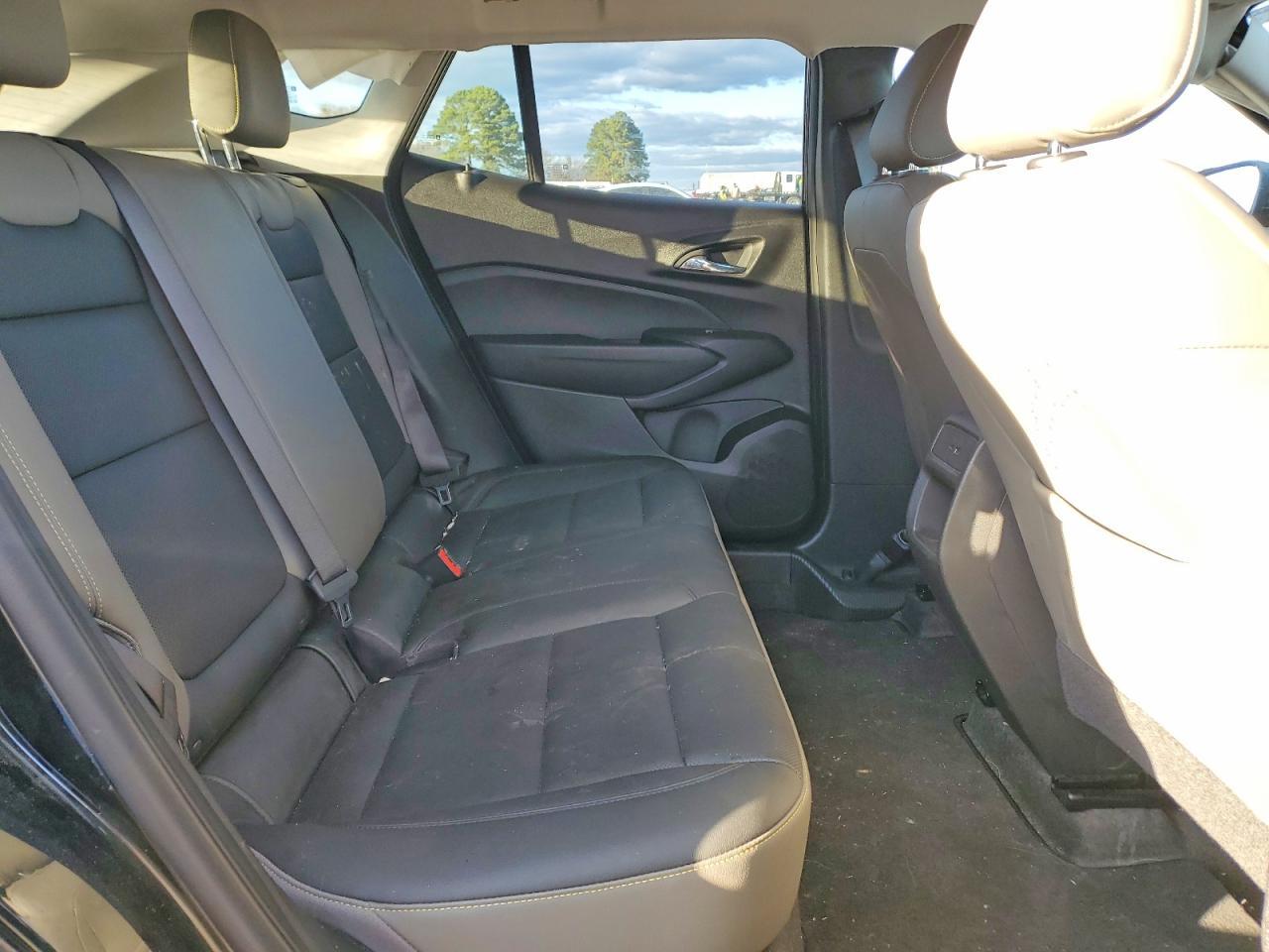 2025 Chevrolet Trax Active