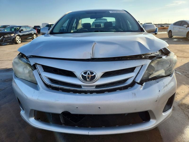 2013 Toyota Corolla l