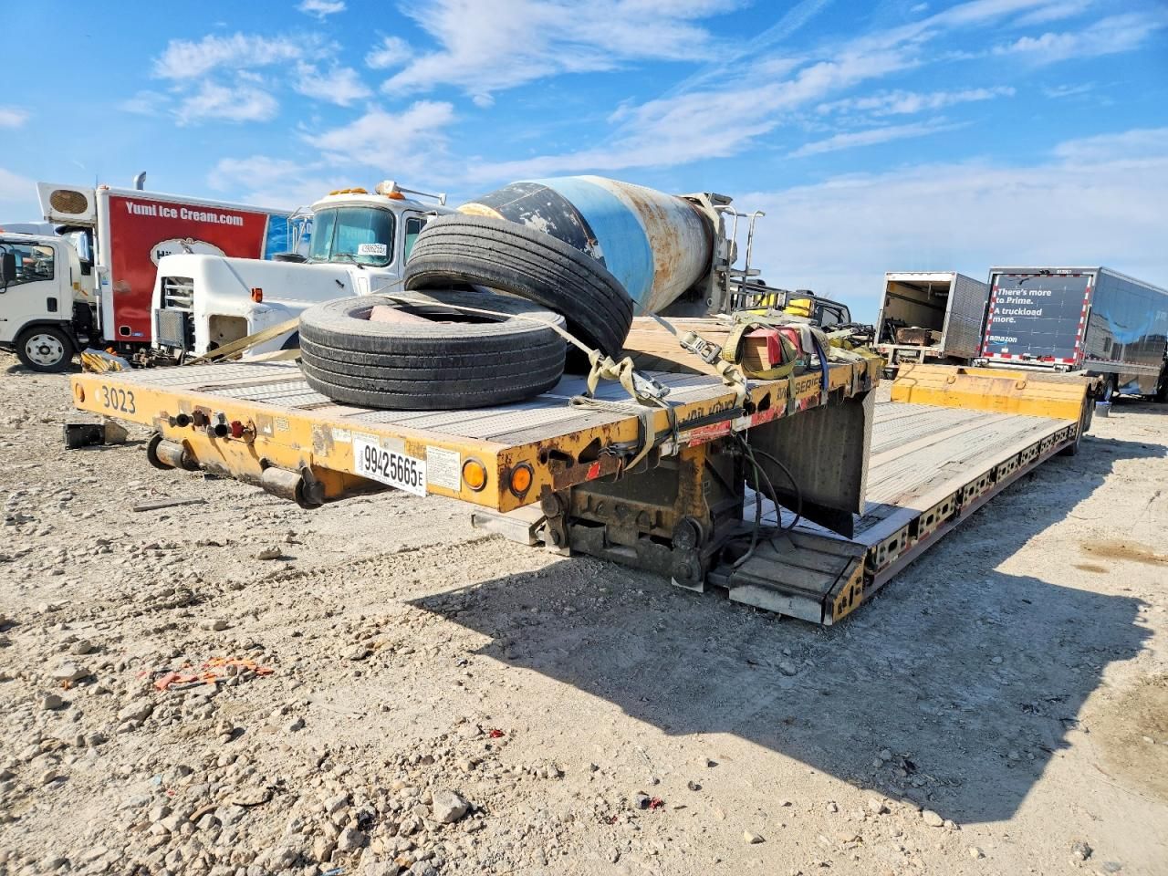 2011 Trail King Lowboy