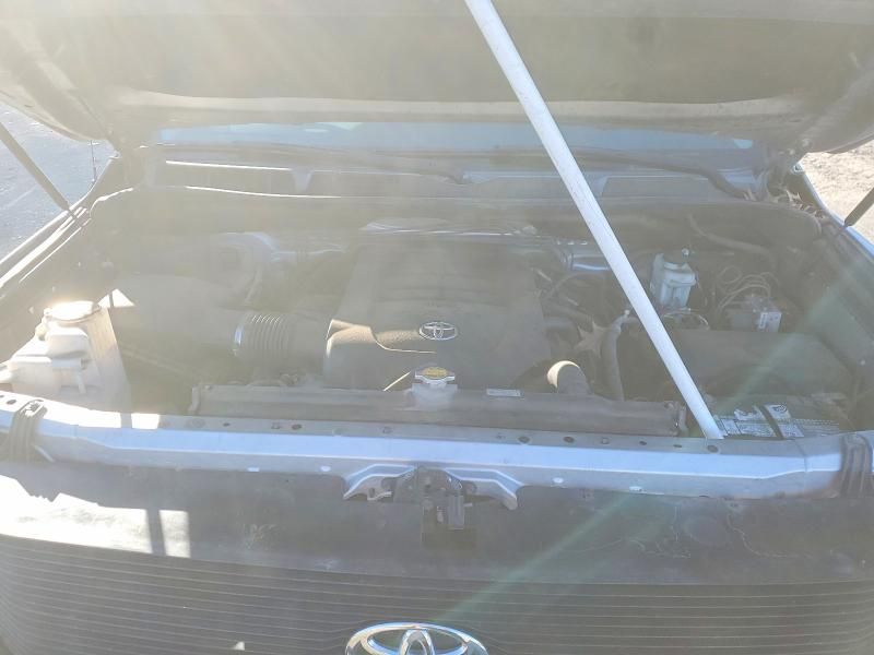 2016 Toyota Tundra Double cab sr