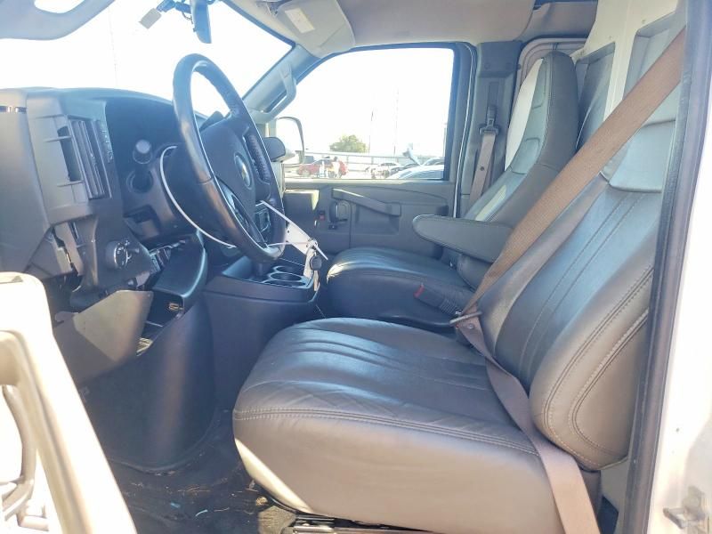 2023 Chevrolet Express 2500 Utility / Service Van