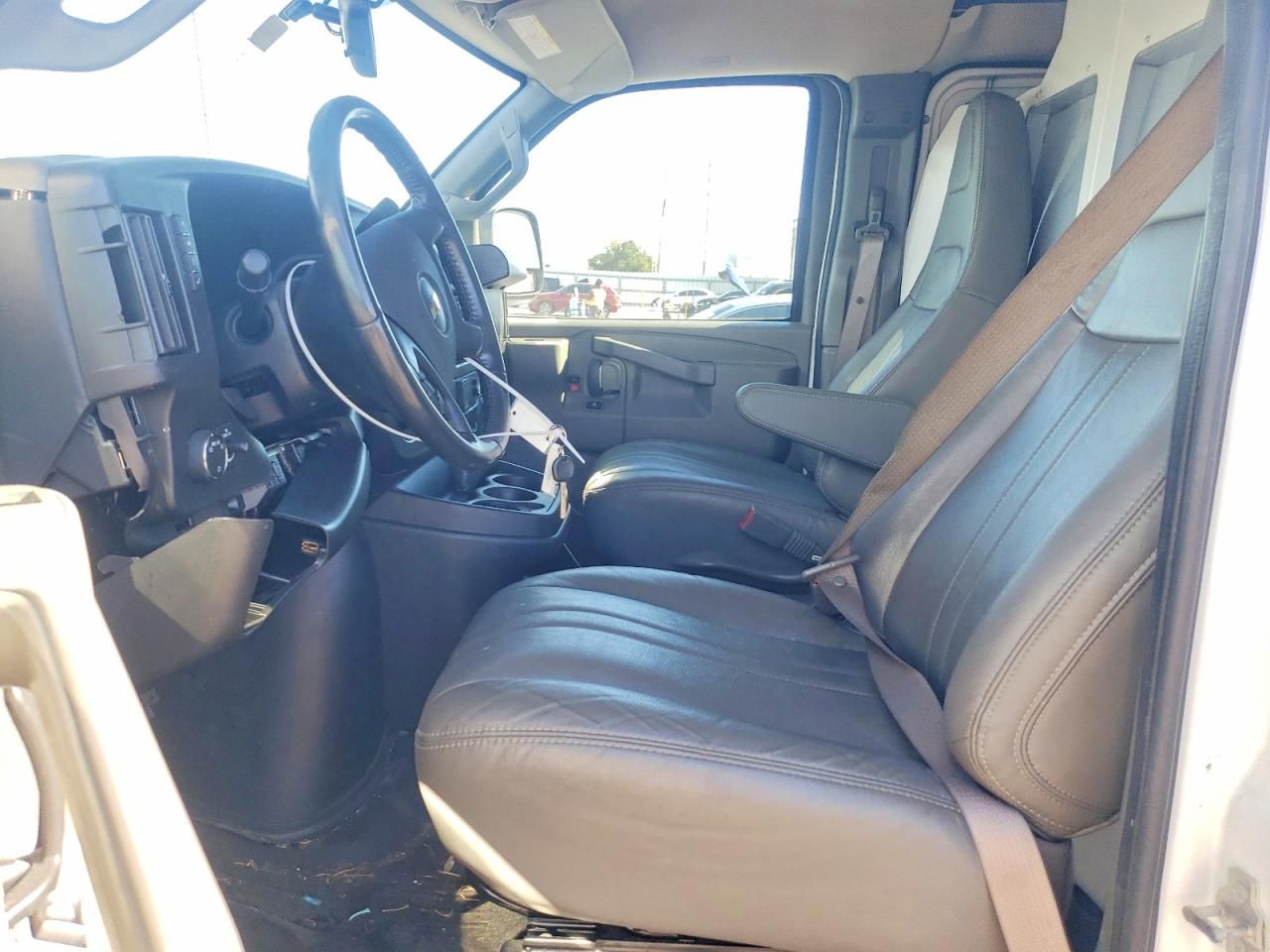 2023 Chevrolet Express 2500 Utility / Service Van