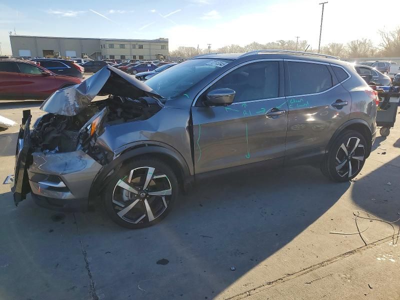 2022 Nissan Rogue Sport sl