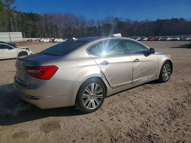 2014 KIA Cadenza Premium