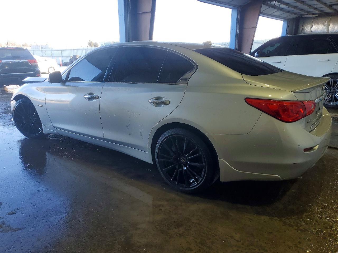 2016 Infiniti Q50 red Sport 400