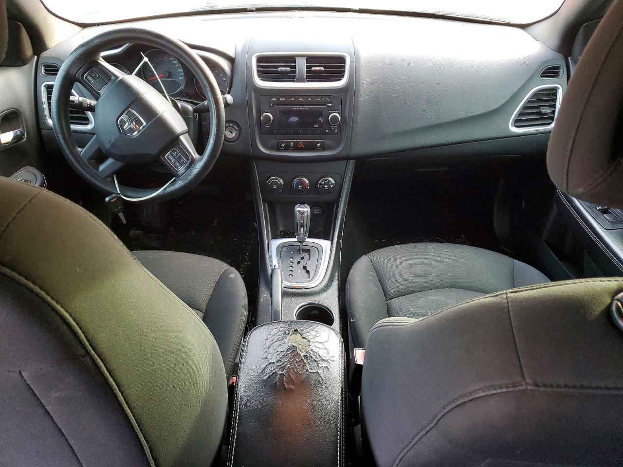 2013 Dodge Avenger se