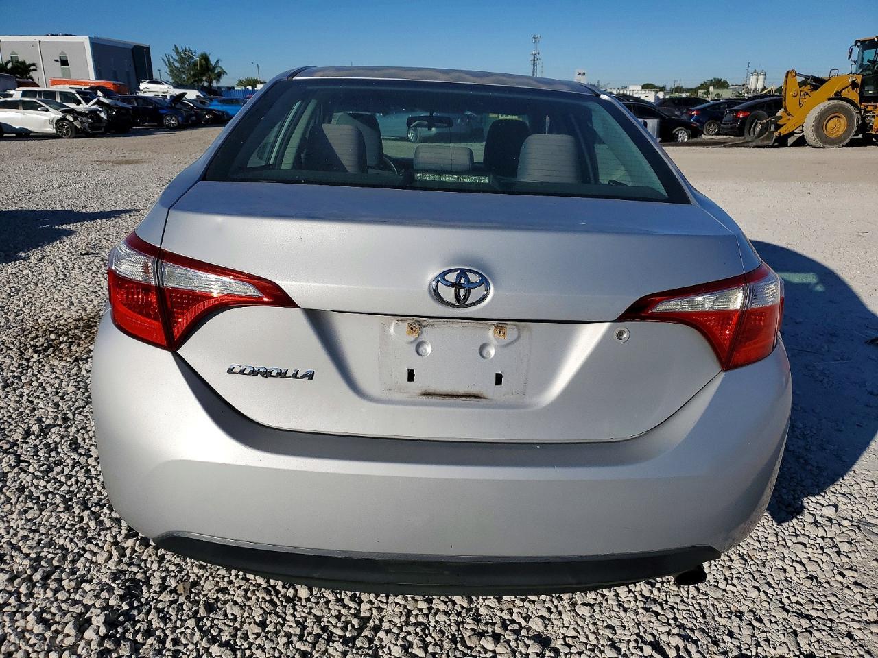 2014 Toyota Corolla l