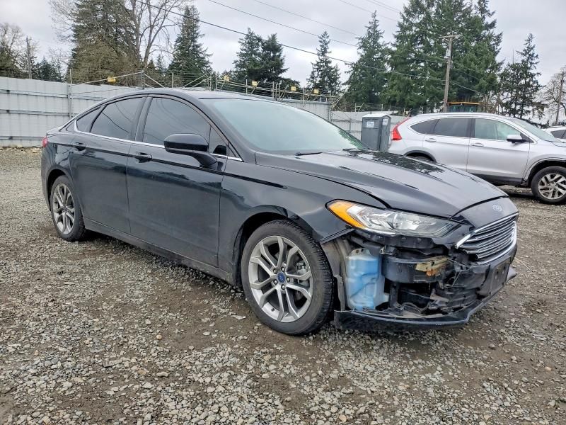 2017 Ford Fusion se Hybrid