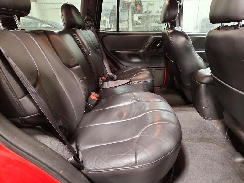 2000 Jeep Grand Cherokee Laredo